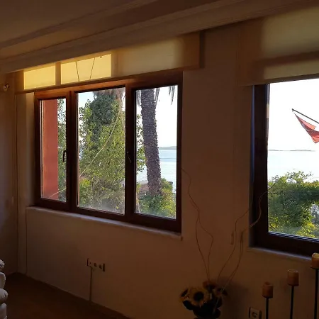 Apartment Marine House *